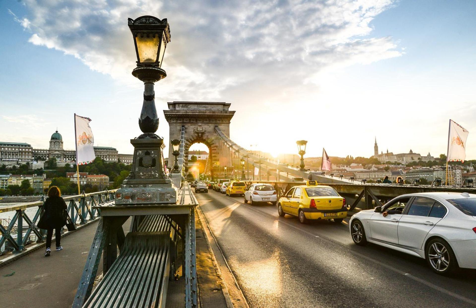 Gellerico Apartments Deak Square Budapest Eksteriør bilde
